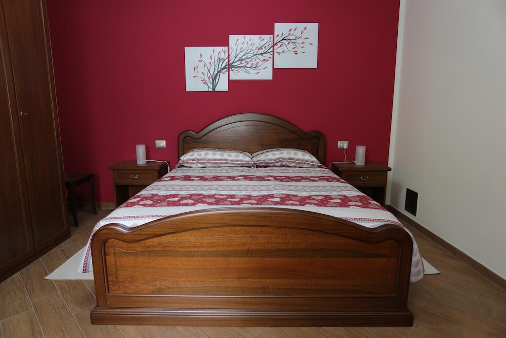 Mandoue Bed & Breakfast Pont-Saint-Martin Room photo