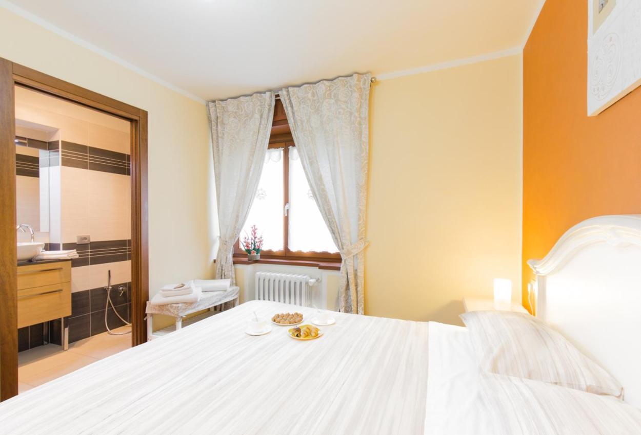 Mandoue Bed & Breakfast Pont-Saint-Martin Exterior photo