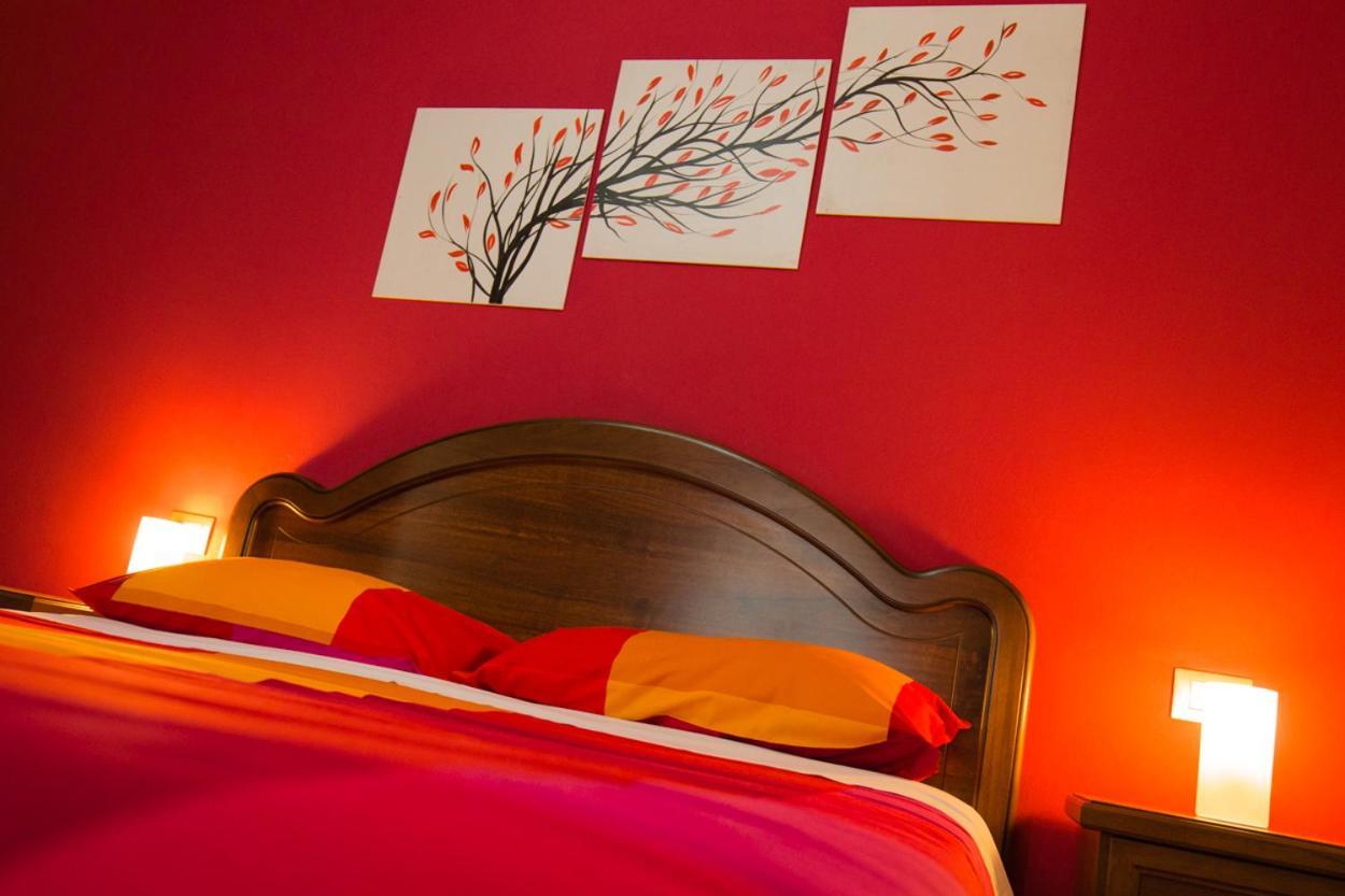 Mandoue Bed & Breakfast Pont-Saint-Martin Exterior photo